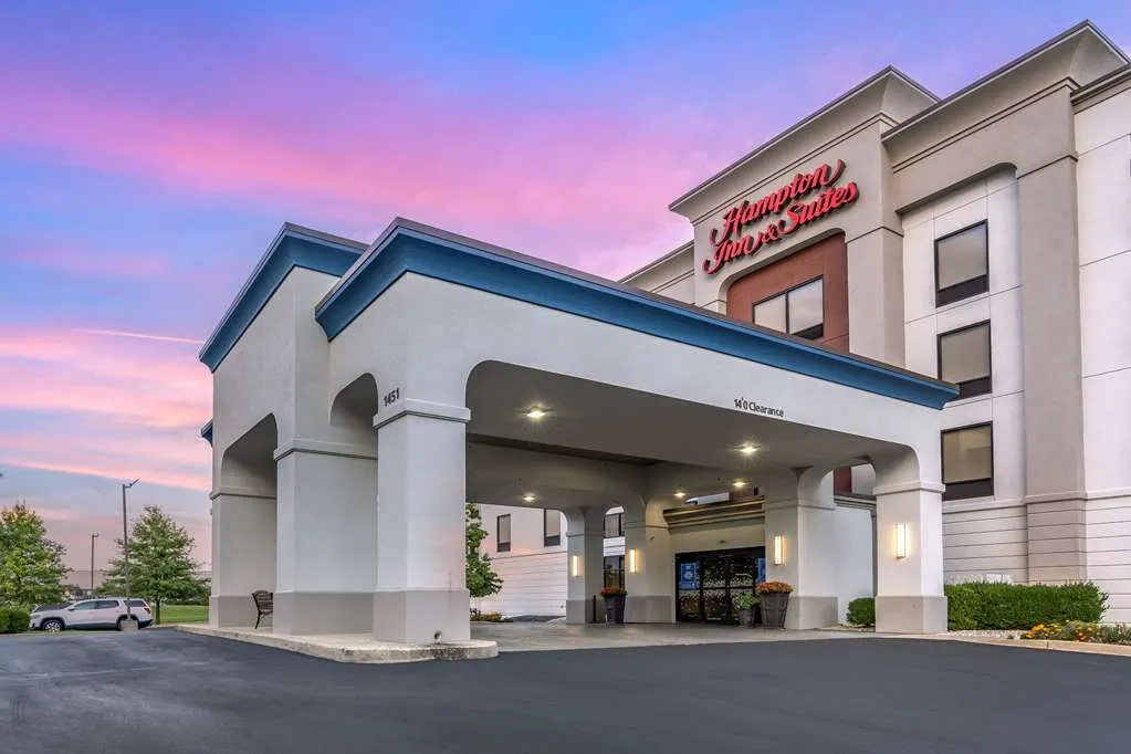 Hampton Inn & Suites Louisville East