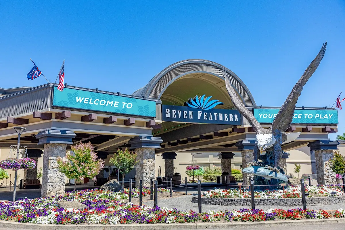 Seven Feathers Casino Resort