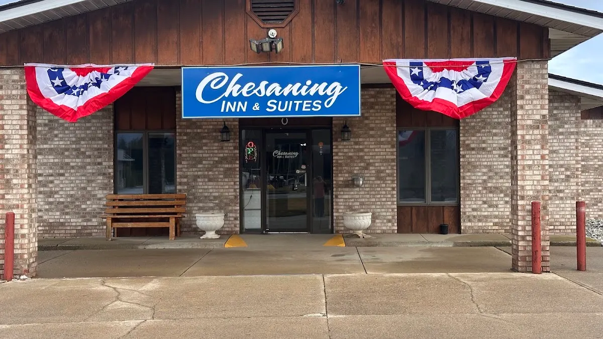 Chesaning INN & Suites