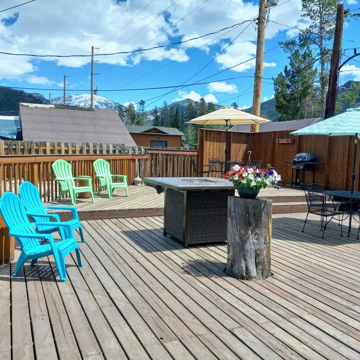 Lone Eagle Lodge