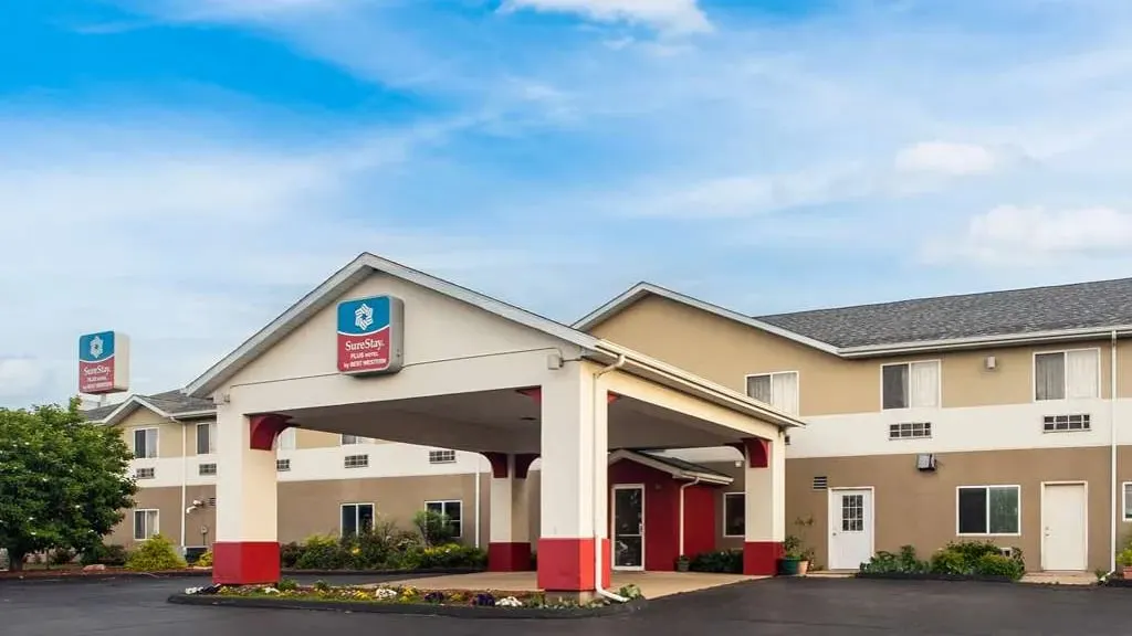 SureStay Plus by Best Western Bettendorf