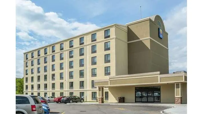 Comfort Inn The Pointe