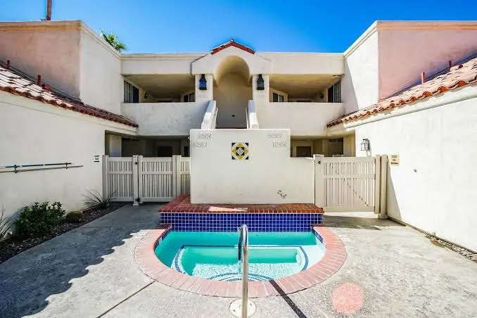 Desert Breezes Resort