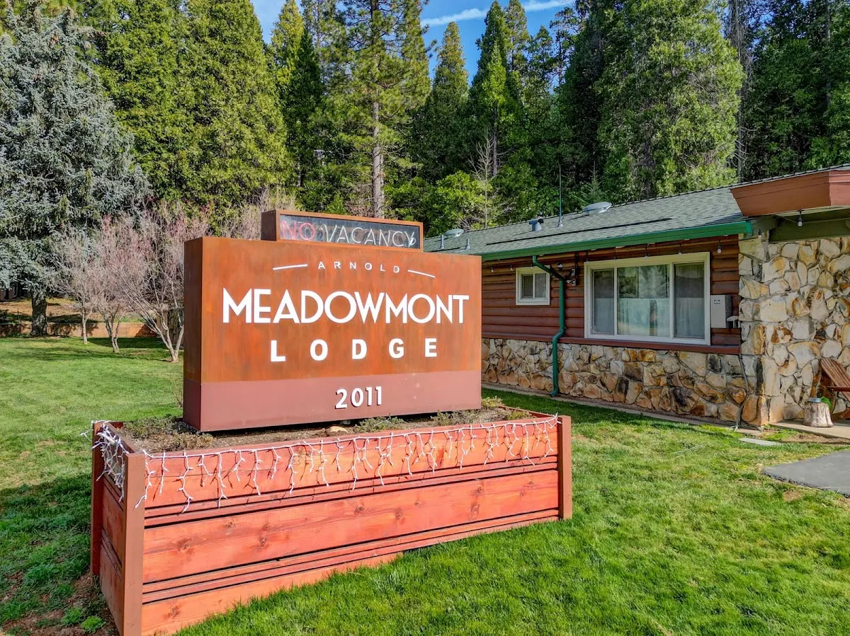 Arnold Meadowmont Lodge