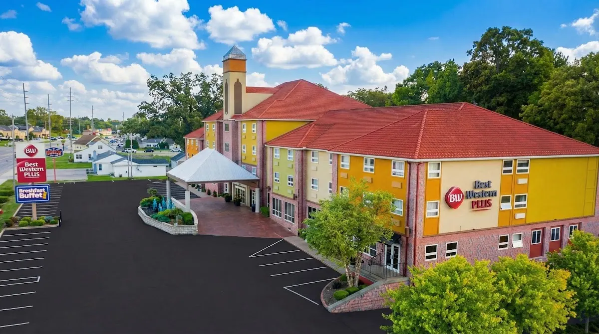 Best Western Plus Sandusky Hotel & Suites