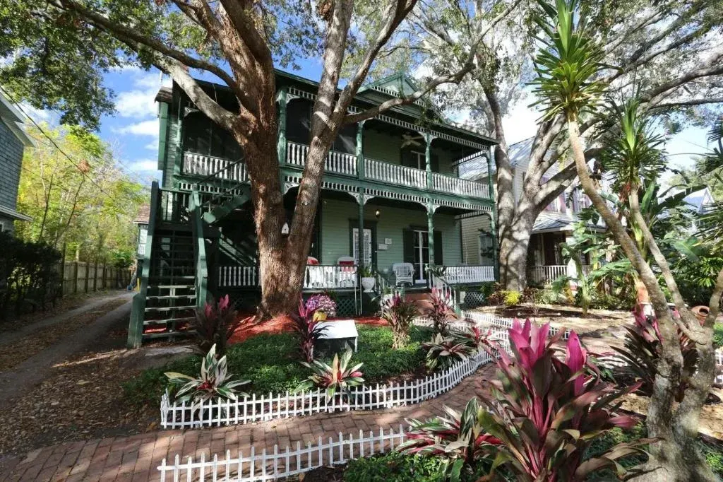 Historic Sevilla House