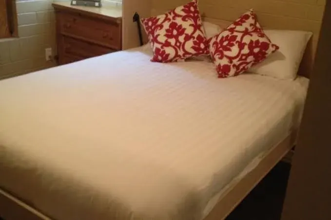 Heart Of Sedona-Pet Friendly-Remodeled 2 Bedroom 1 Bath