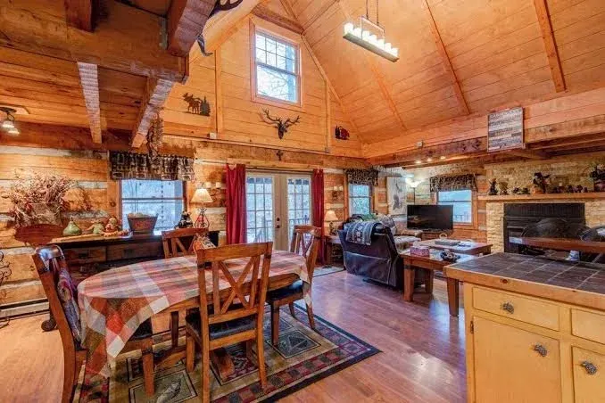 Bridgepoint Cabin