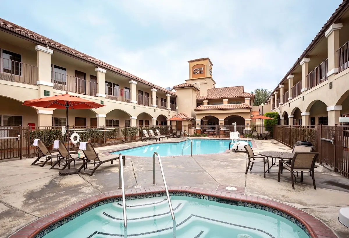 Ayres Hotel Redlands - Loma Linda