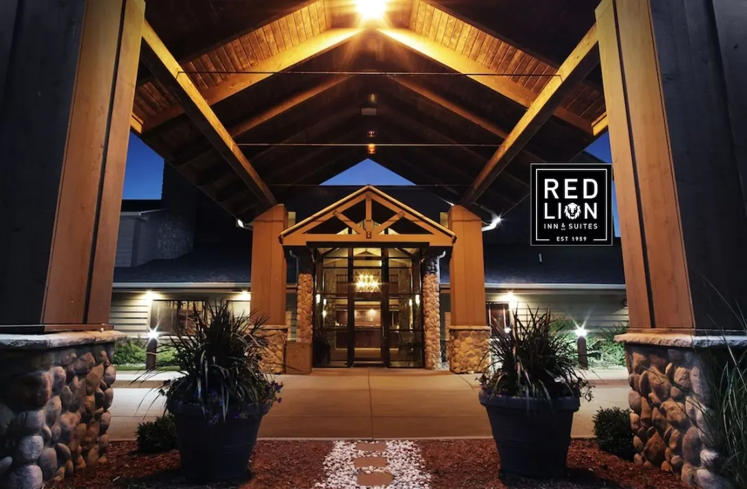 Red Lion Inn & Suites Grimes