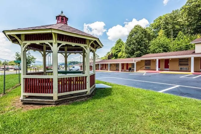Americas Best Value Inn Franklin