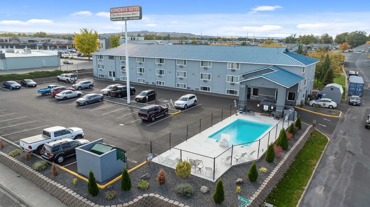 Kennewick Inn & Suites