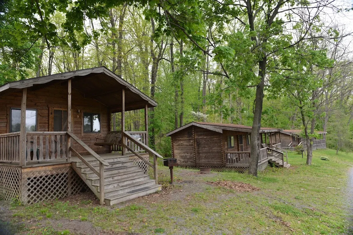 Robin Hill RV Campground - Lenhartsville, PA