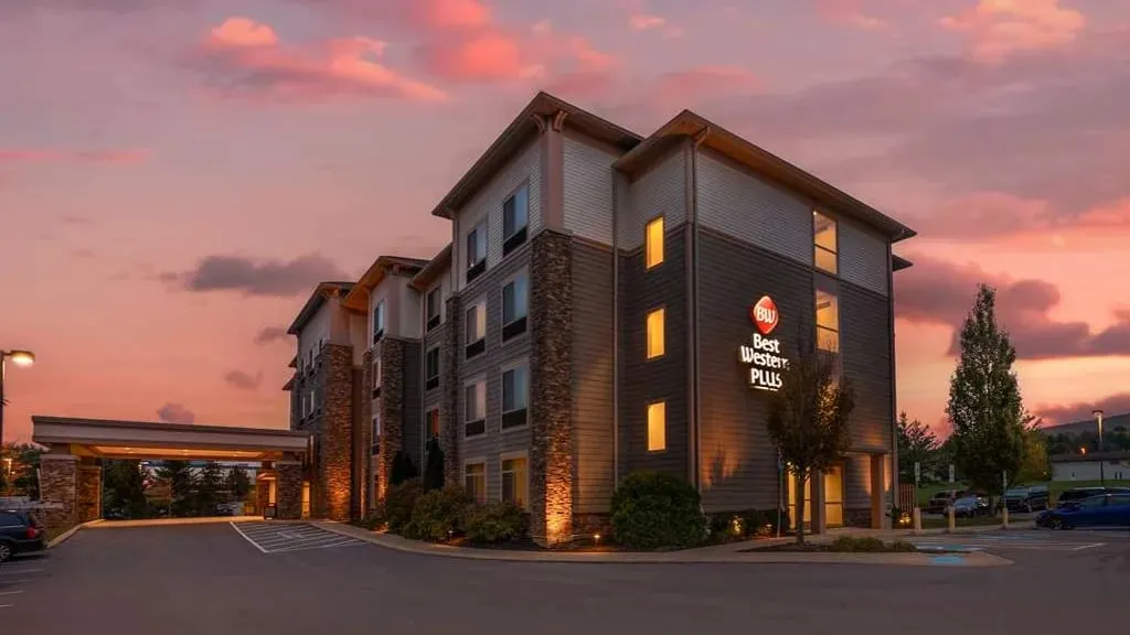 Best Western Plus University Park Inn & Suites