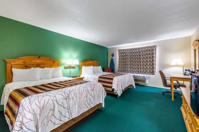 Royal Inn Milaca