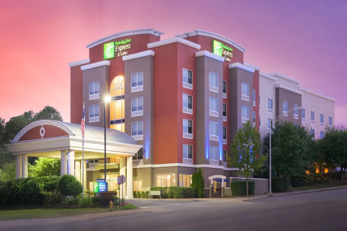 Holiday Inn Express & Suites Chattanooga Downtown by IHG