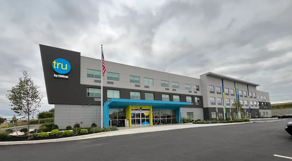 Tru by Hilton Shippensburg