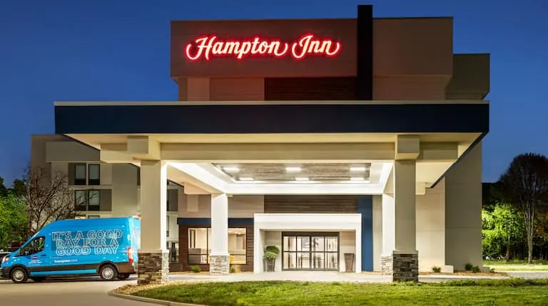 Hampton Inn Kansas City-Airport