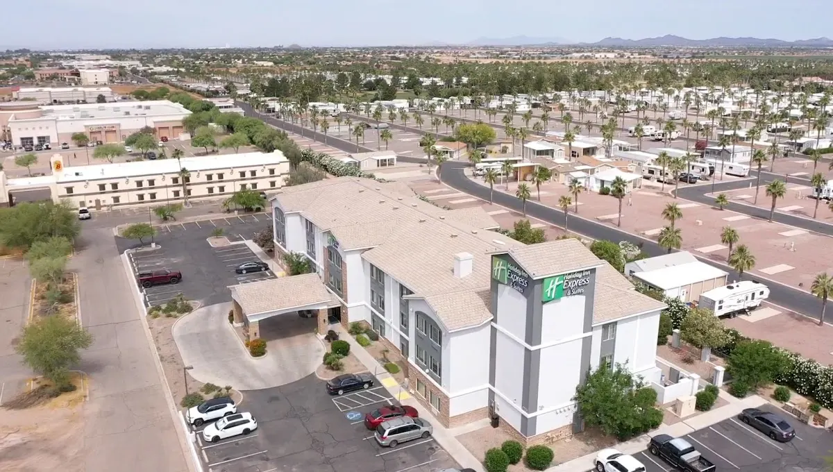 Holiday Inn Express & Suites Casa Grande, an IHG Hotel