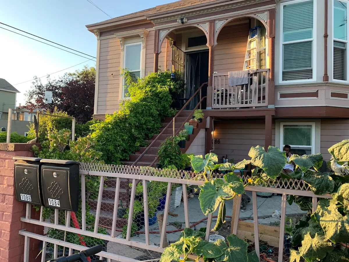 Adeline Garden Bed & Breakfast