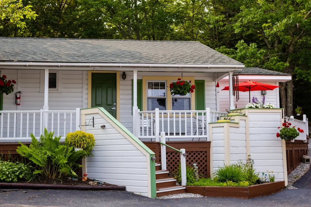 The Mount Battie Inn