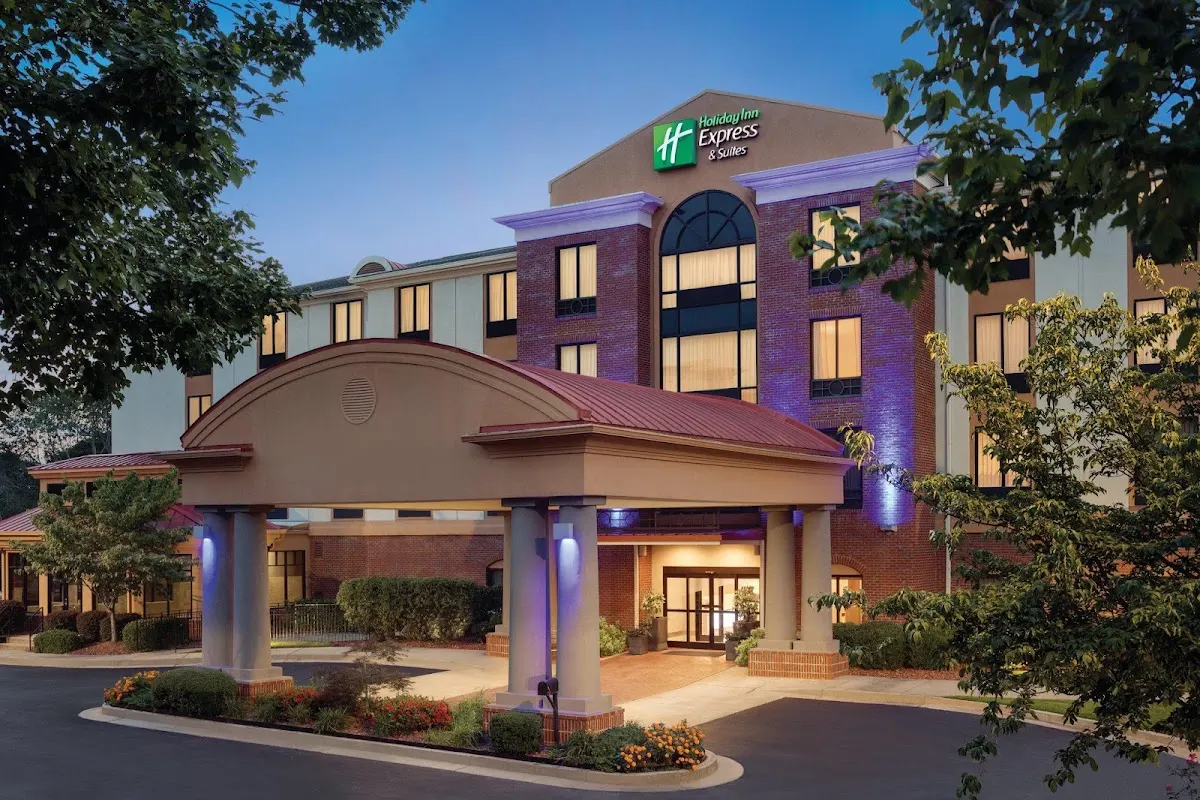 Holiday Inn Express & Suites Lavonia by IHG
