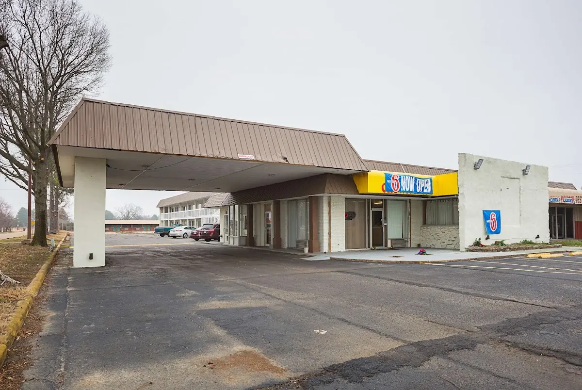 Motel 6 Brinkley, AR