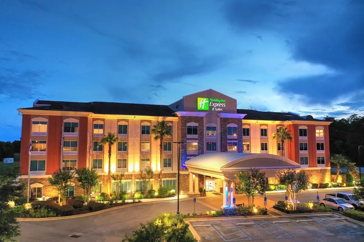 Holiday Inn Express & Suites Mobile/Saraland