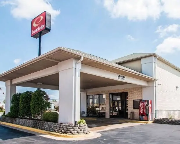 Econo Lodge I-44 Exit 80