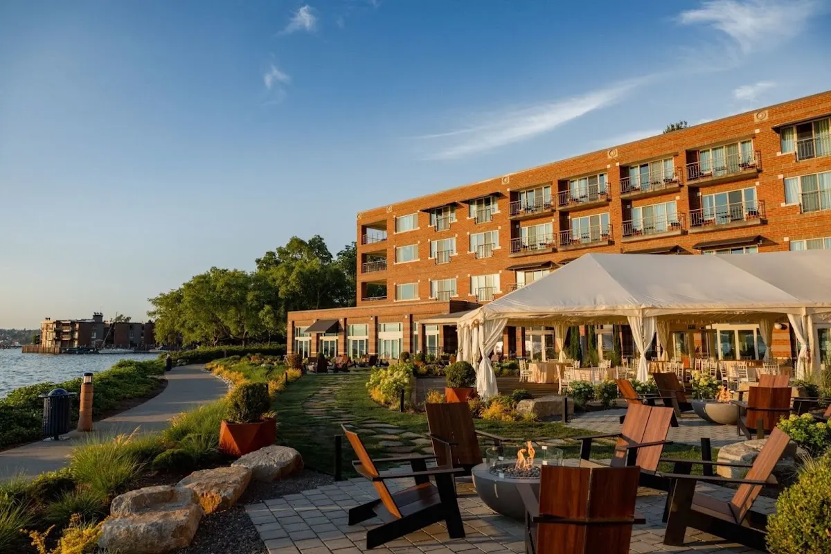 The Woodmark Hotel and Still Spa