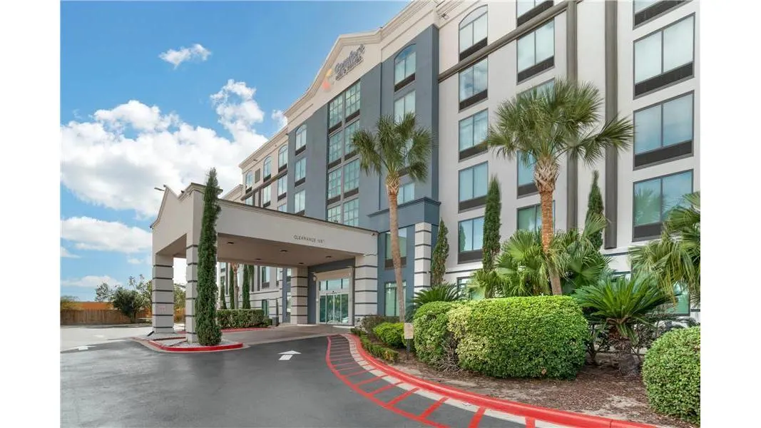 Comfort Inn & Suites New Orleans Airport North