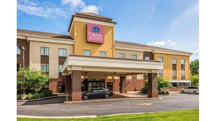 Comfort Suites Fairview Heights - St Louis