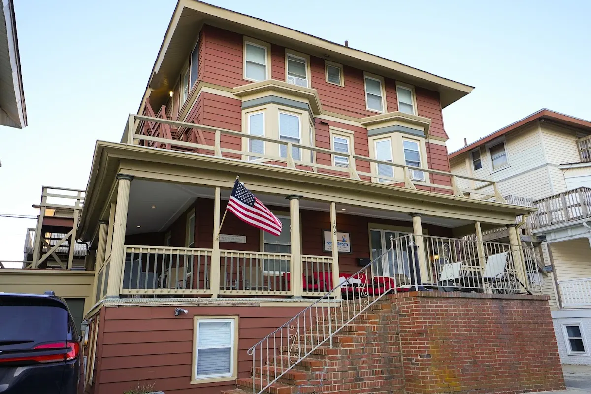 North Beach Hotel