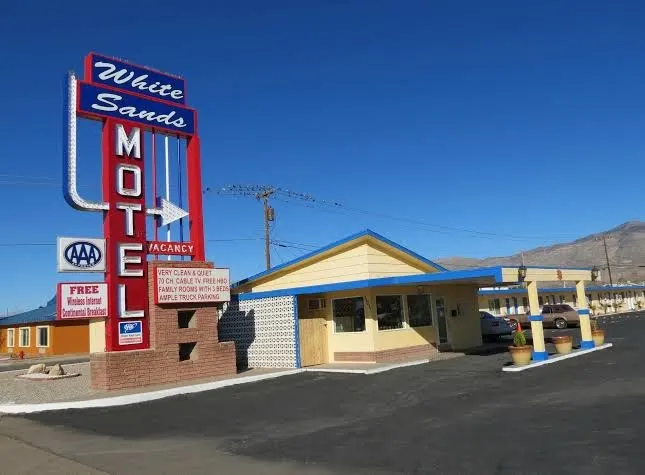 White Sands Motel