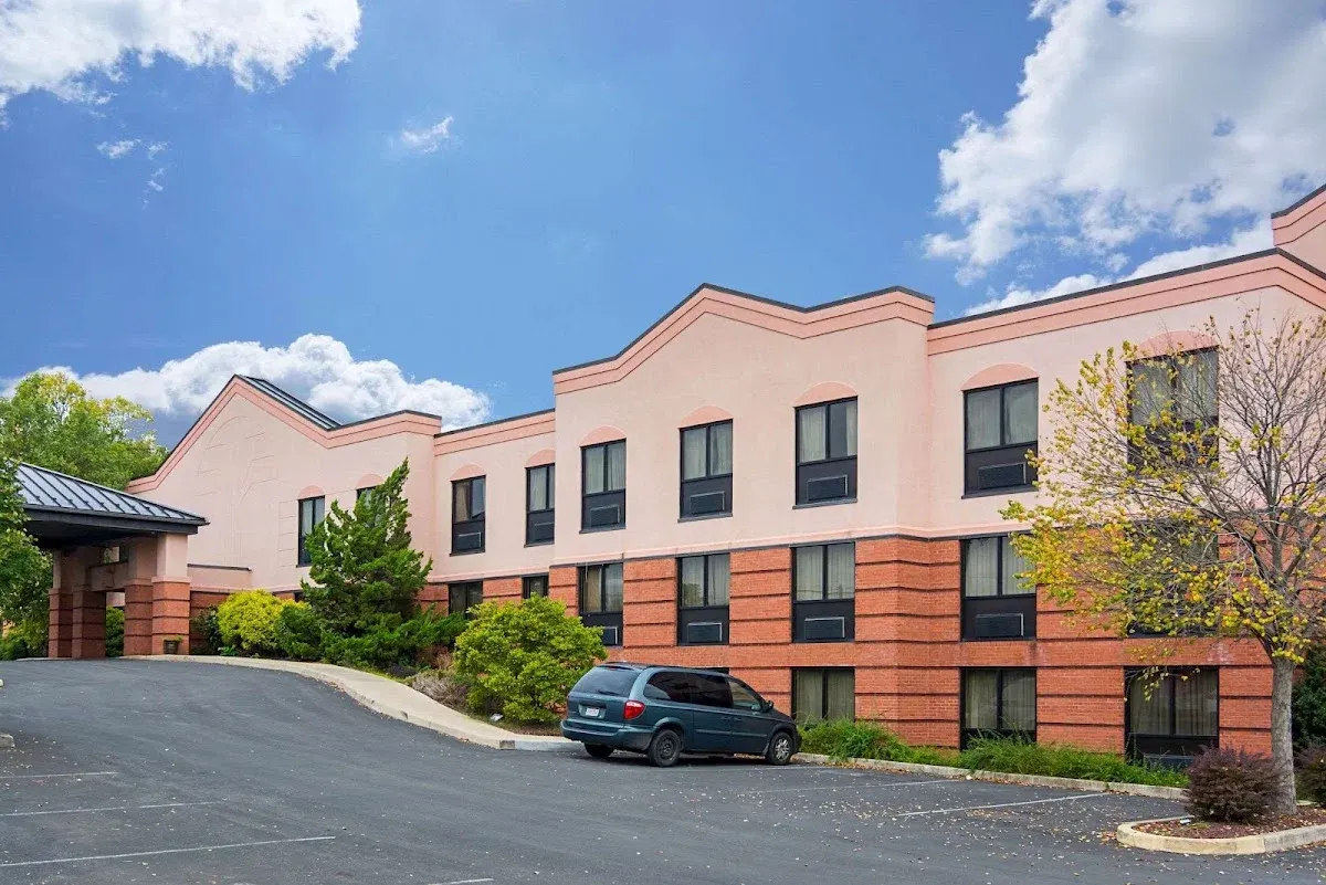 Quality Inn & Suites Kearneysville - Martinsburg