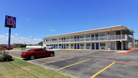 Motel 6 Corpus Christi, TX - East - North Padre Island