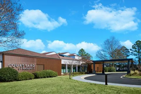 Courtyard by Marriott Huntsville University Drive