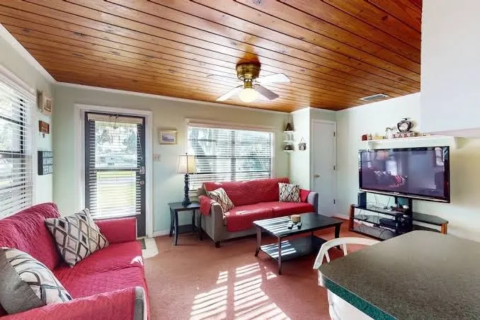Lake June Vacation Resort