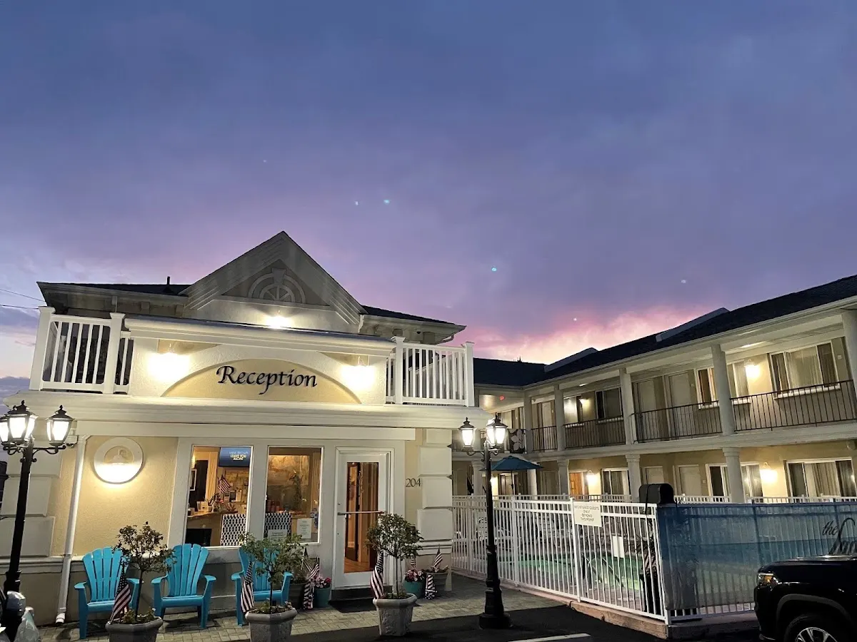 The Lamplight Inn