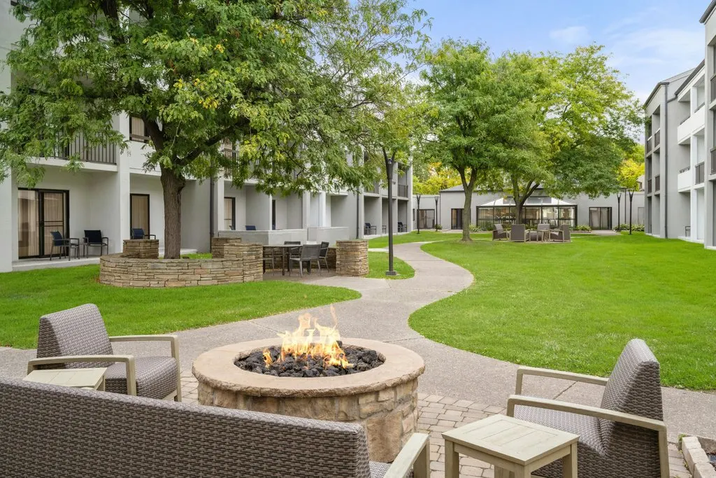 Courtyard by Marriott Detroit Metro Airport Romulus
