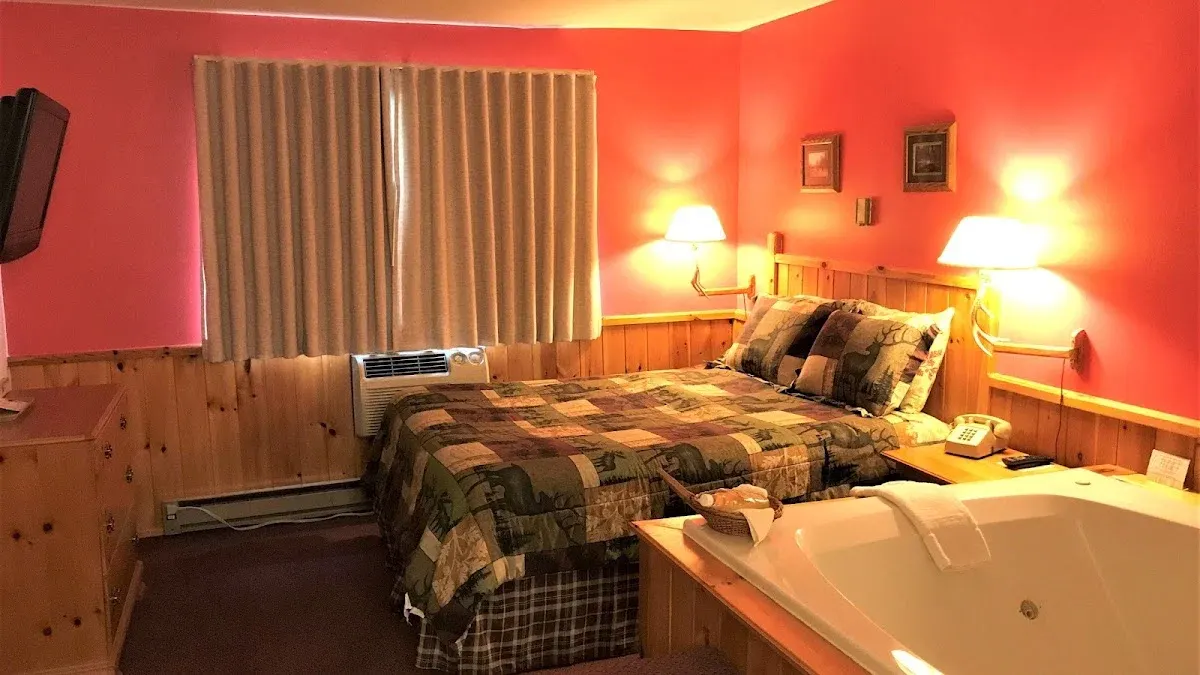 Northwoods Inn & Suites