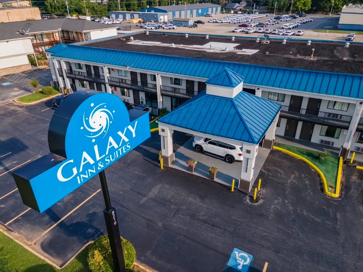 Galaxy Inn & Suites