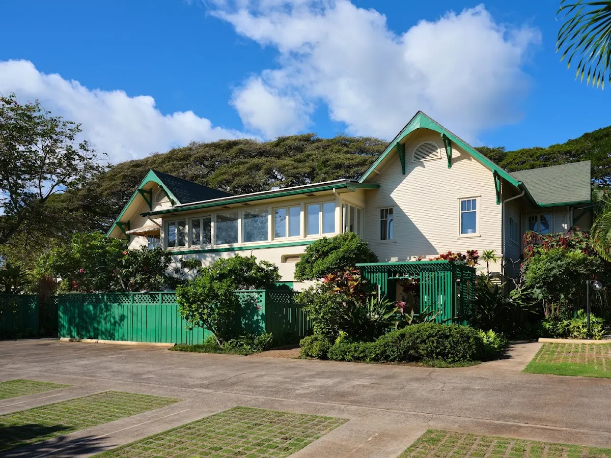 Historic Wailuku Inn
