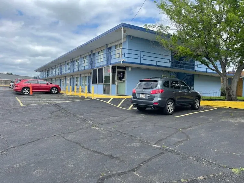 Tyler Inn & Suites