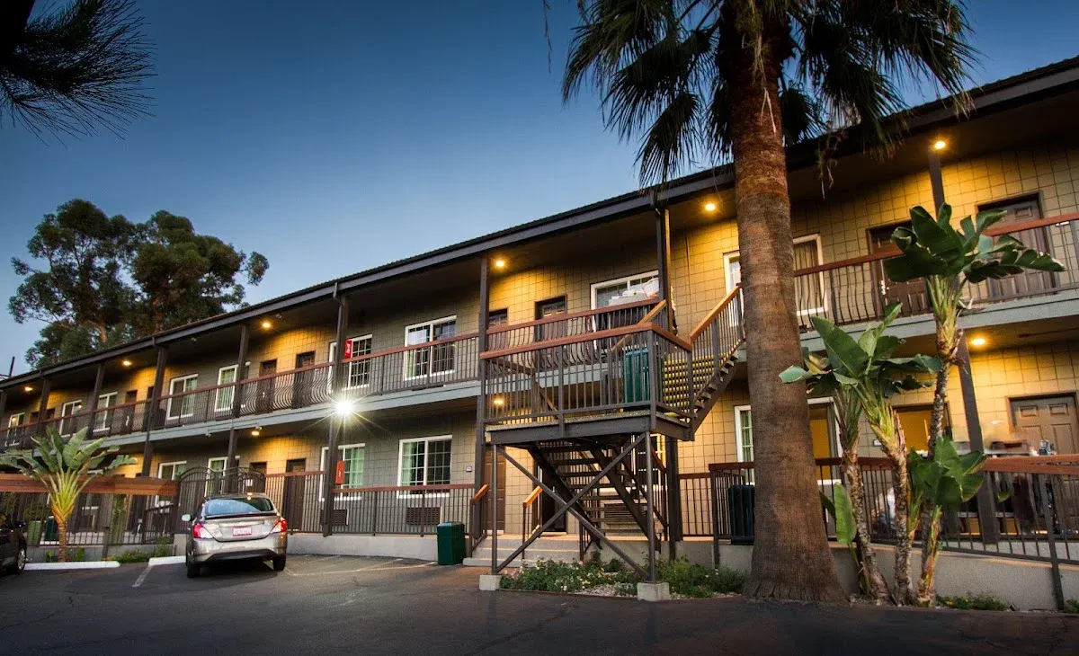 Granada Inn