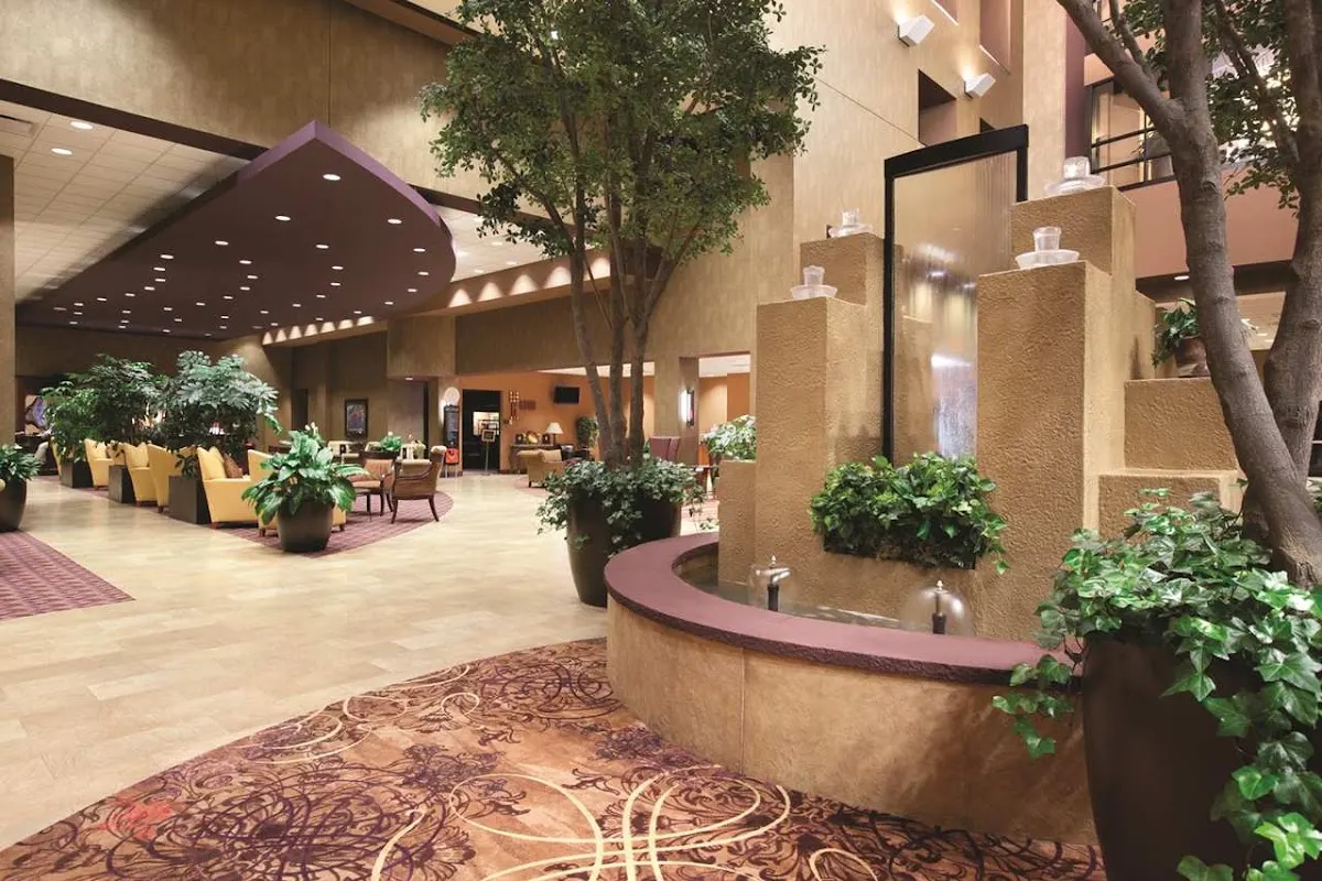 Embassy Suites by Hilton Minneapolis North