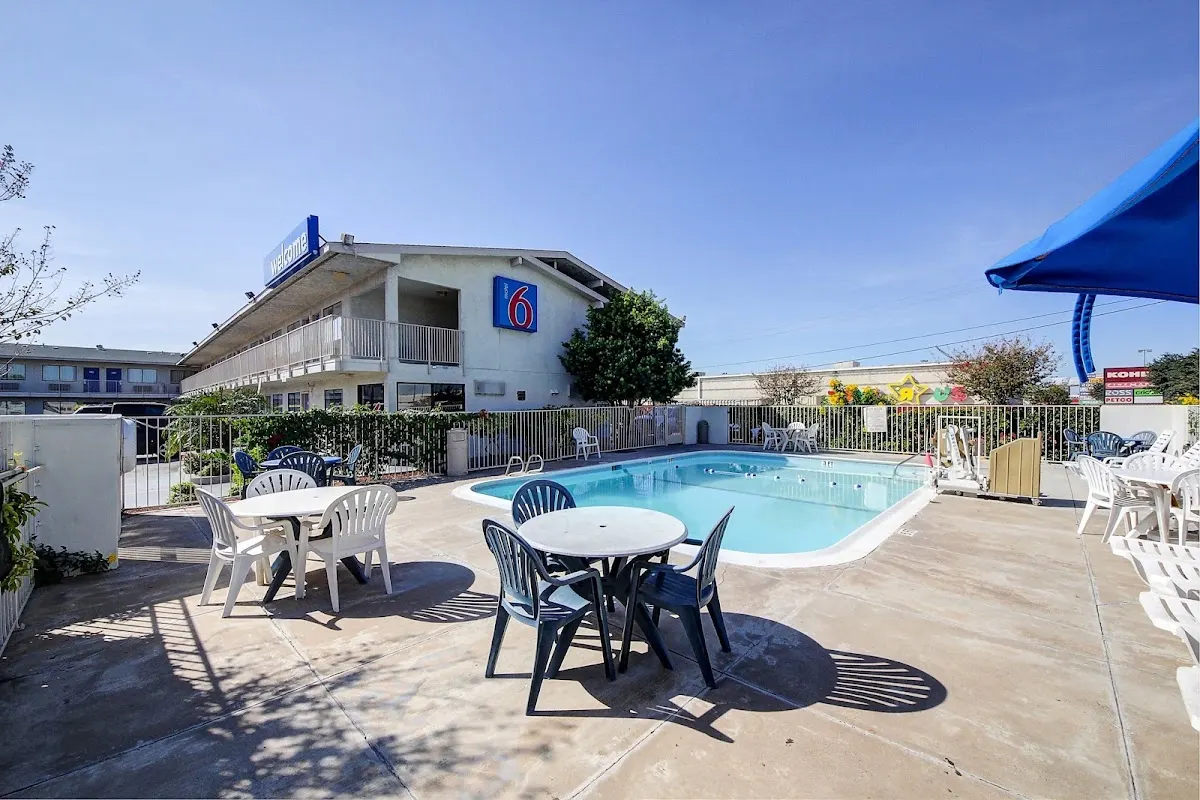 Motel 6 Laredo, TX - South