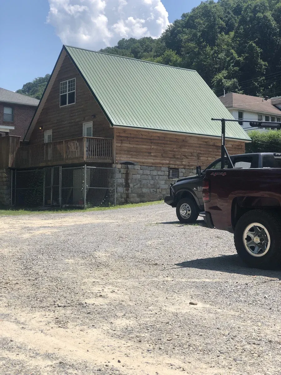 Trails Lodging