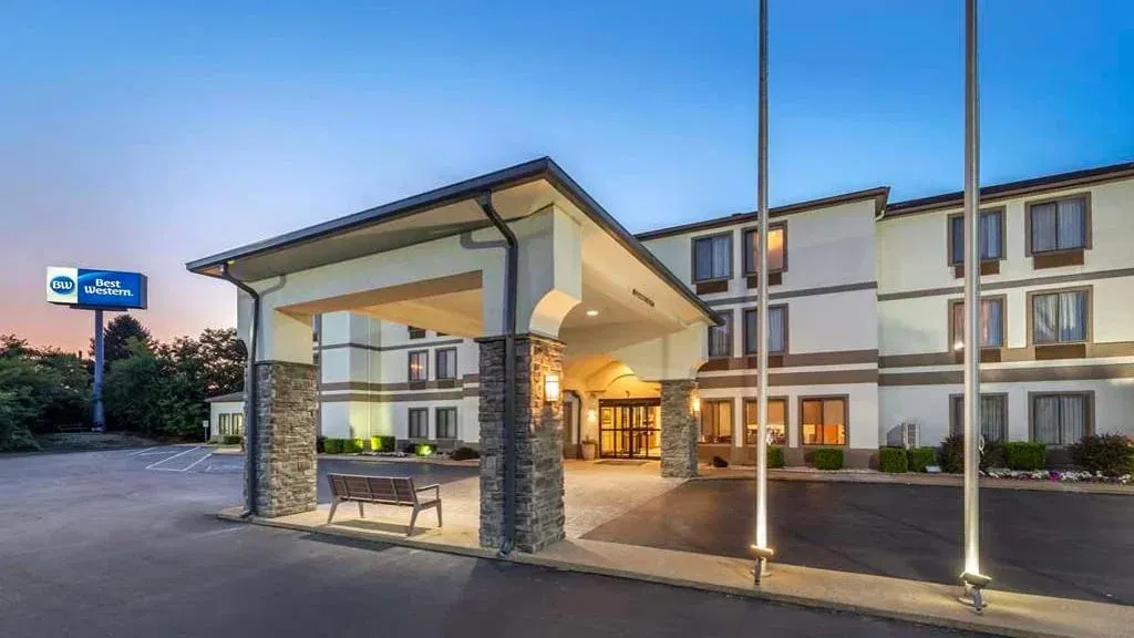 Best Western St. Clairsville Inn & Suites