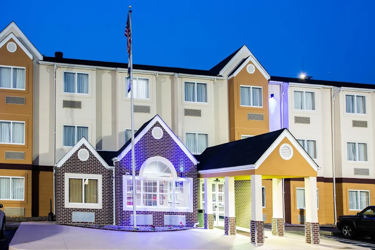 Microtel Inn & Suites by Wyndham Charleston WV
